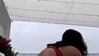 TaraVega nude on live sex chat