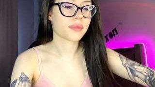 AlicaCream nude on live sex chat