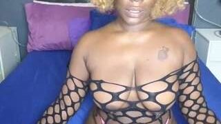DRAYA nude on live sex chat