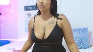 Ellaa-James nude on live sex chat