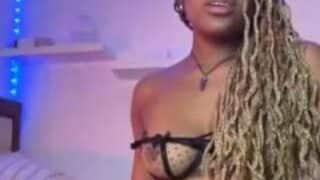 Erikareynolds nude on live sex chat