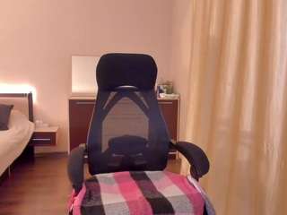 Habiy000 nude on live sex chat