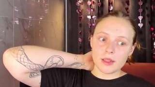 Hannamelon nude on live sex chat