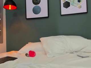 Im-celeste1 nude on live sex chat