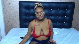 KataleyaStun69 nude on live sex chat