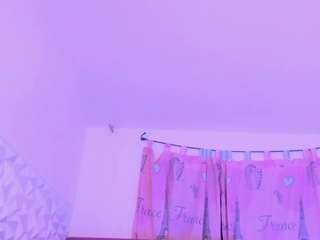 KELLIBROWNIE nude on live sex chat