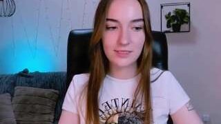 Luky-emmy nude on live sex chat