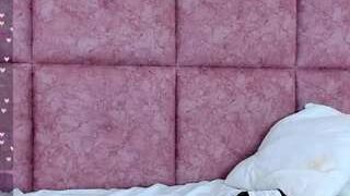 Madison, ? nude on live sex chat