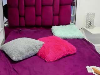 Mailah-angels nude on live sex chat