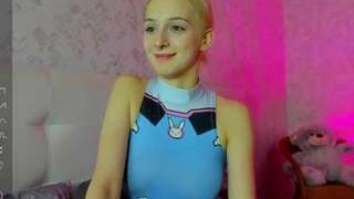 Odeli-Brownell nude on live sex chat