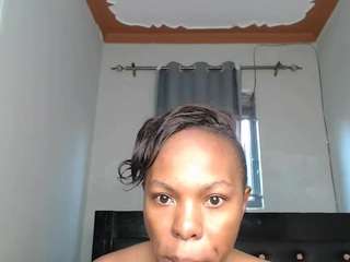 Phiphibae nude on live sex chat