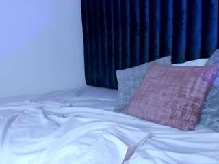 SammyWhite nude on live sex chat