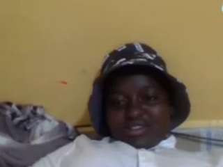 Shuubeb nude on live sex chat