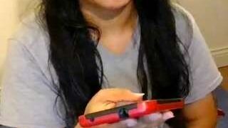 TShirt-Girl nude on live sex chat