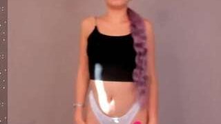 Yui-qeen nude on live sex chat