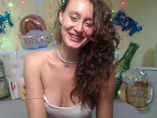 AlesyaDrons nude on live sex chat