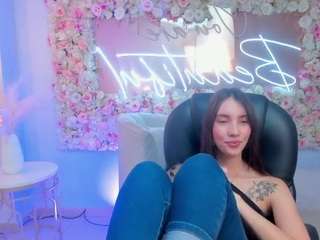 AnaisNin nude on live sex chat