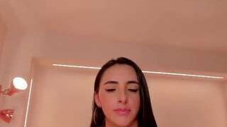 BeccaRobertsX nude on live sex chat