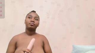 Colombianebony nude on live sex chat