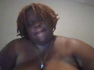JuciiBarbz nude on live sex chat
