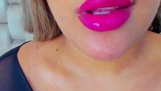 Julietha-Taylor nude on live sex chat