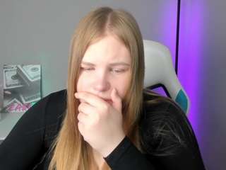Niki nude on live sex chat