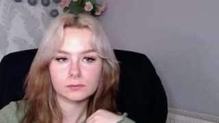 ScarletExtasy nude on live sex chat