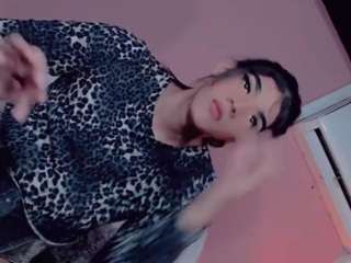 Sofixx-hot nude on live sex chat