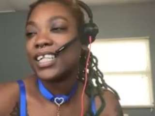 SoSoCandyyy nude on live sex chat