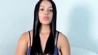 Victoria-Lot nude on live sex chat