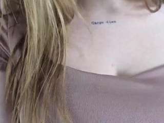 Amanda-Hammond nude on live sex chat