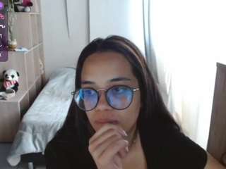Ariirosse nude on live sex chat