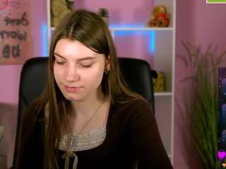 Ava-li nude on live sex chat
