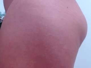 Clohe nude on live sex chat