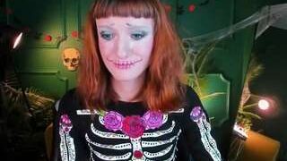 Hungry-kittyy nude on live sex chat
