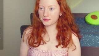 MadisonLynn nude on live sex chat