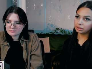 Mila-star1 nude on live sex chat