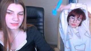 Mimi-pretty nude on live sex chat