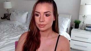 MissMonetBaby nude on live sex chat