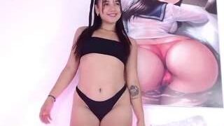 Nikoll-rivas nude on live sex chat