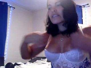 Ramona Nova nude on live sex chat