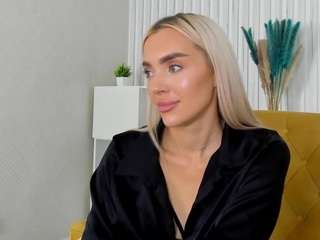 Annette-Smith nude on live sex chat