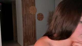 AnnieHall nude on live sex chat