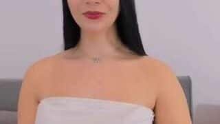 AvaCute nude on live sex chat