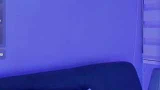 BB Lee W nude on live sex chat