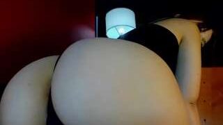 DialNikky nude on live sex chat