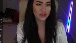 IvyFlamee nude on live sex chat