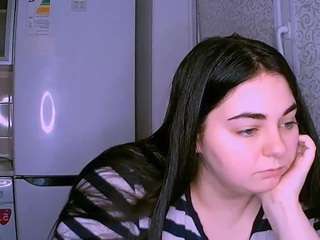 Kitsunee8 nude on live sex chat