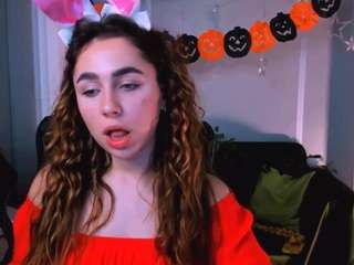 Nicole-hot90 nude on live sex chat