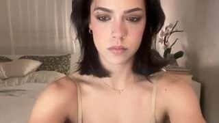Samantharose11 nude on live sex chat